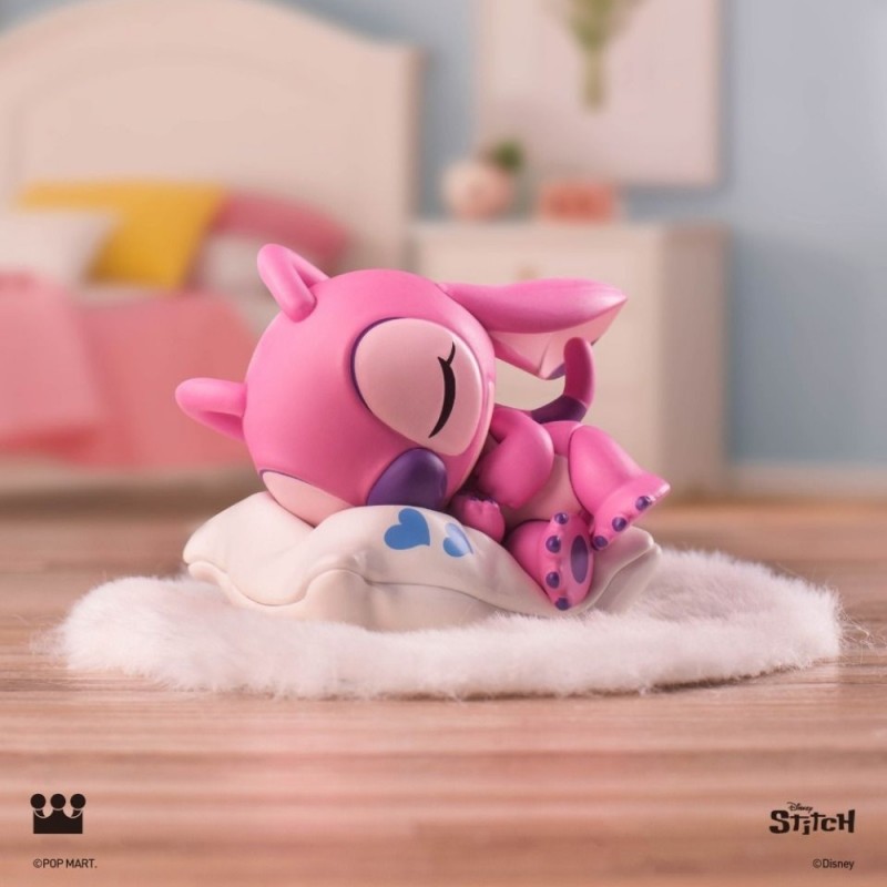 Фигурка изненада PopMart - Disney Stitch on a Date Series, Blind Box