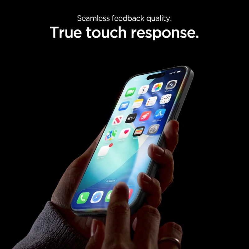 Стъклен протектор Spigen GLAS.tR EZ Fit с цяло лепило, За iPhone 17 Pro Max (6.9), Прозрачен