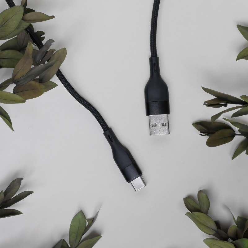 Maxlife MXUC-07 USB - USB-C кабел 1.0 m 3A черен найлон