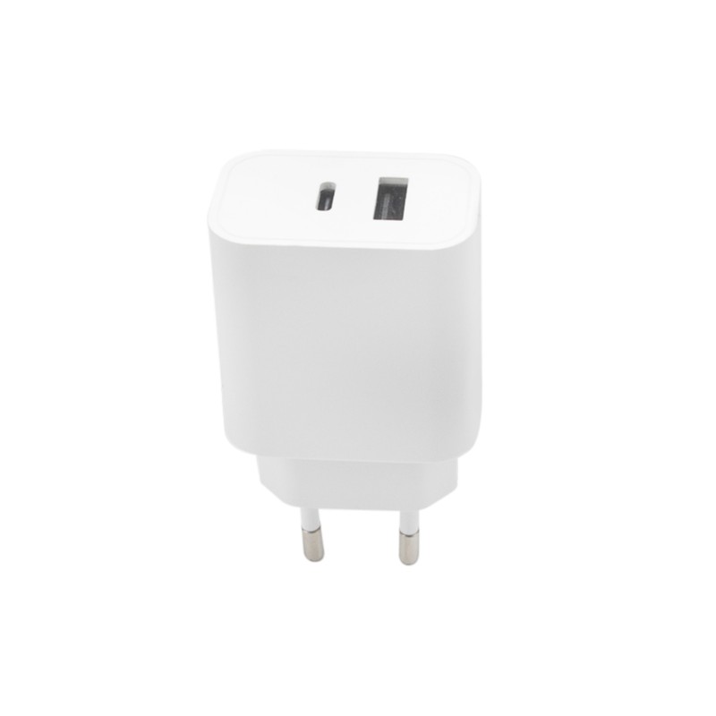 Maxlife PD QC MXTC-06 мрежово зарядно устройство 1x USB-C 1x USB 30W бяло