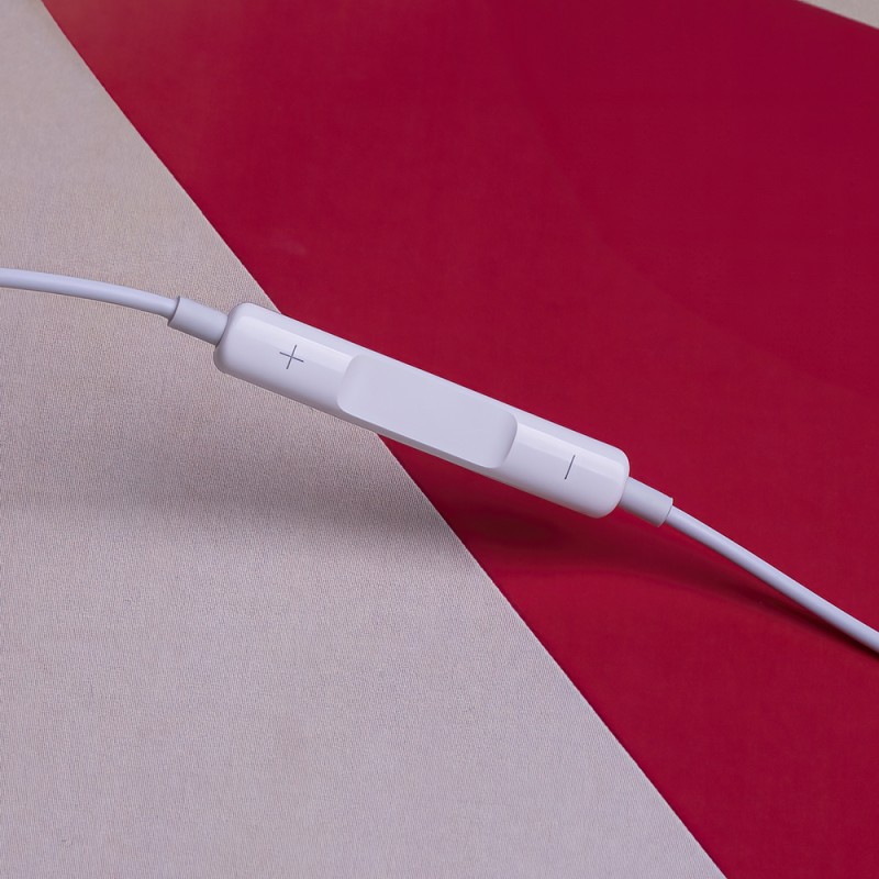 Кабелни слушалки за поставяне в ушите Maxlife MXEP-04 USB-C, бели