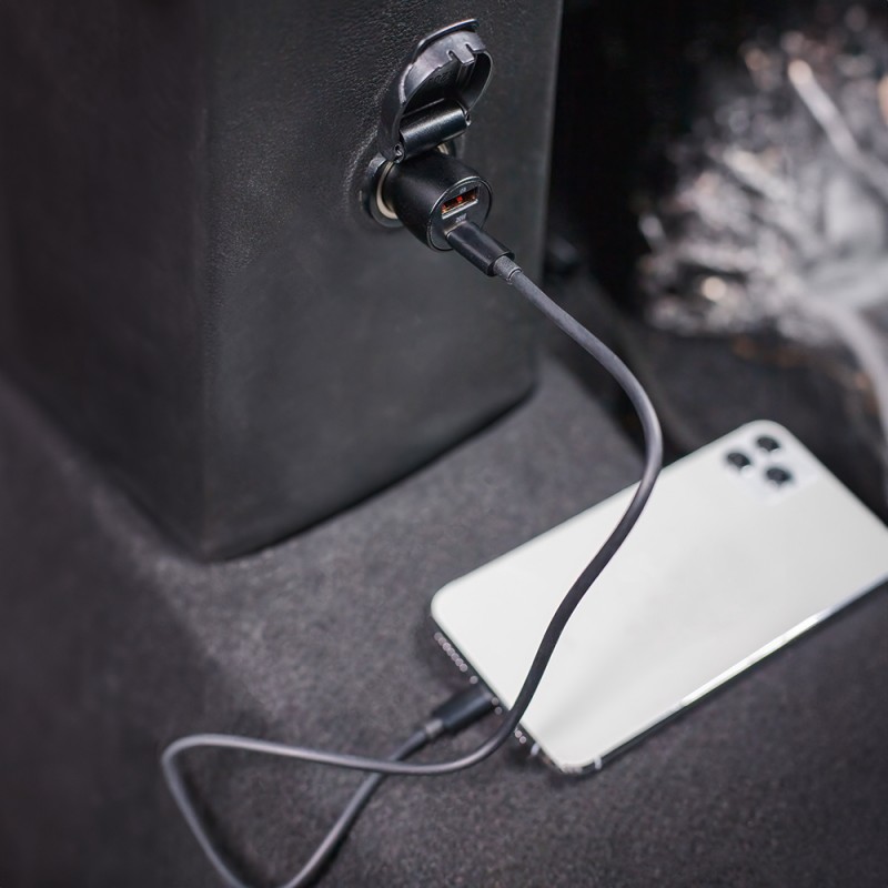 Maxlife зарядно за кола PD QC MXCC-04 1x USB-C 1x USB 20W черно + USB-C - Lightning 27W кабел