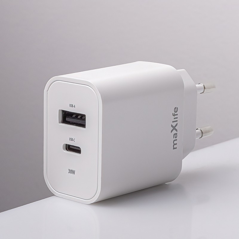 Maxlife PD QC MXTC-06-30AC захранващо зарядно устройство 1x USB-C 1x USB 30W бял + USB-C - USB-C 60W кабел