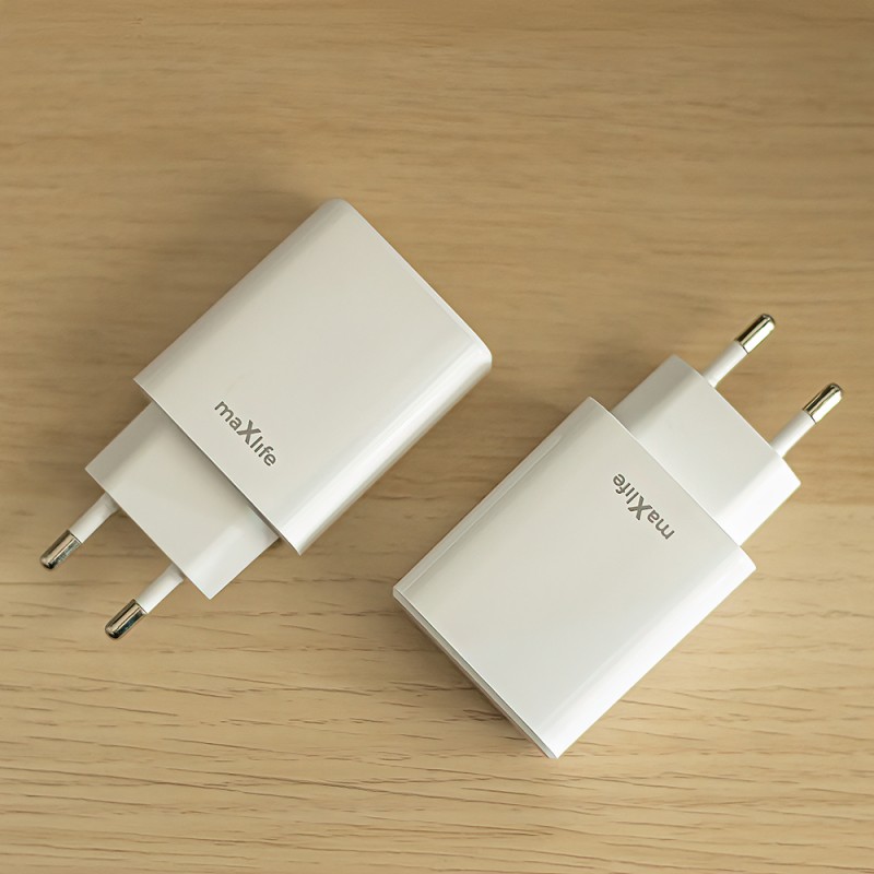 Maxlife PD QC MXTC-10-20C мрежово зарядно 1x USB-C 20W бяло