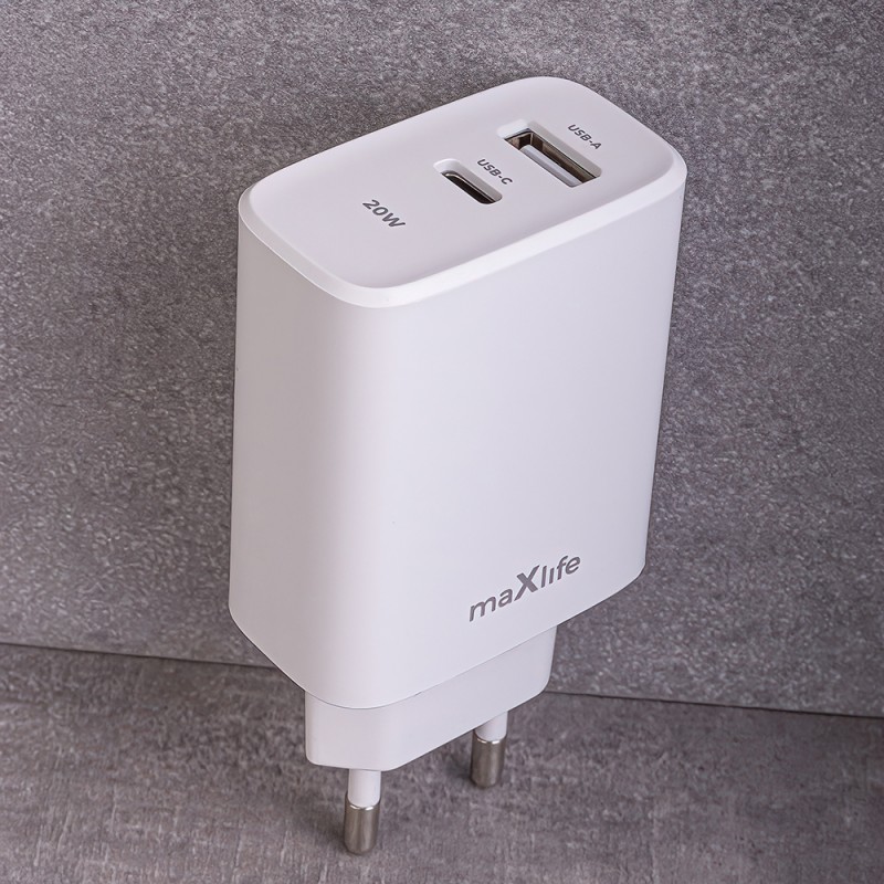 Maxlife PD QC MXTC-10-20AC мрежово зарядно устройство 1x USB-C 1x USB 20W бяло
