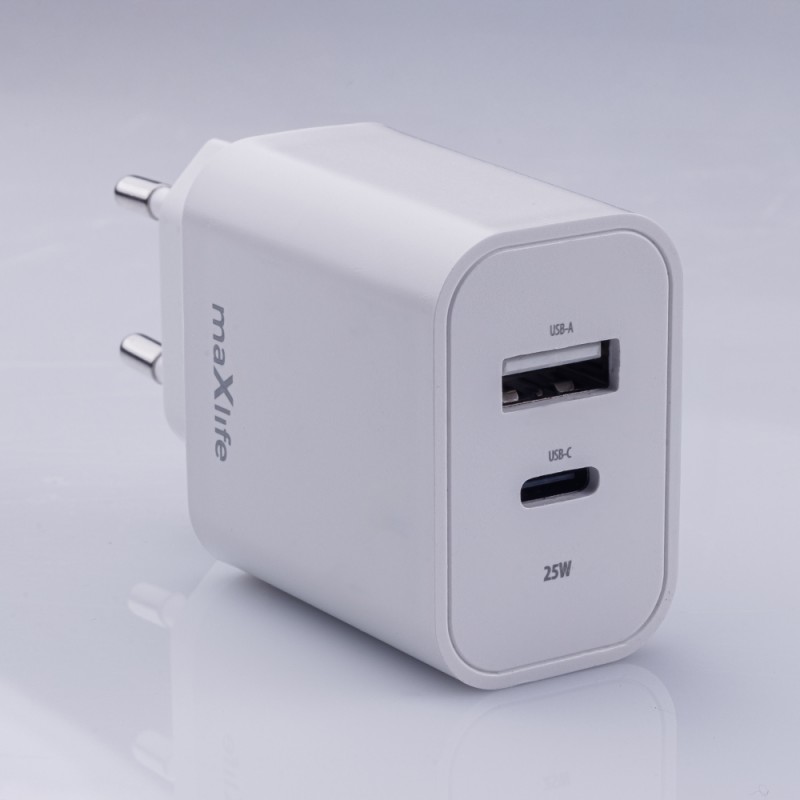 Maxlife PD QC MXTC-06-25AC мрежово зарядно устройство 1x USB-C 1x USB 25W бяло