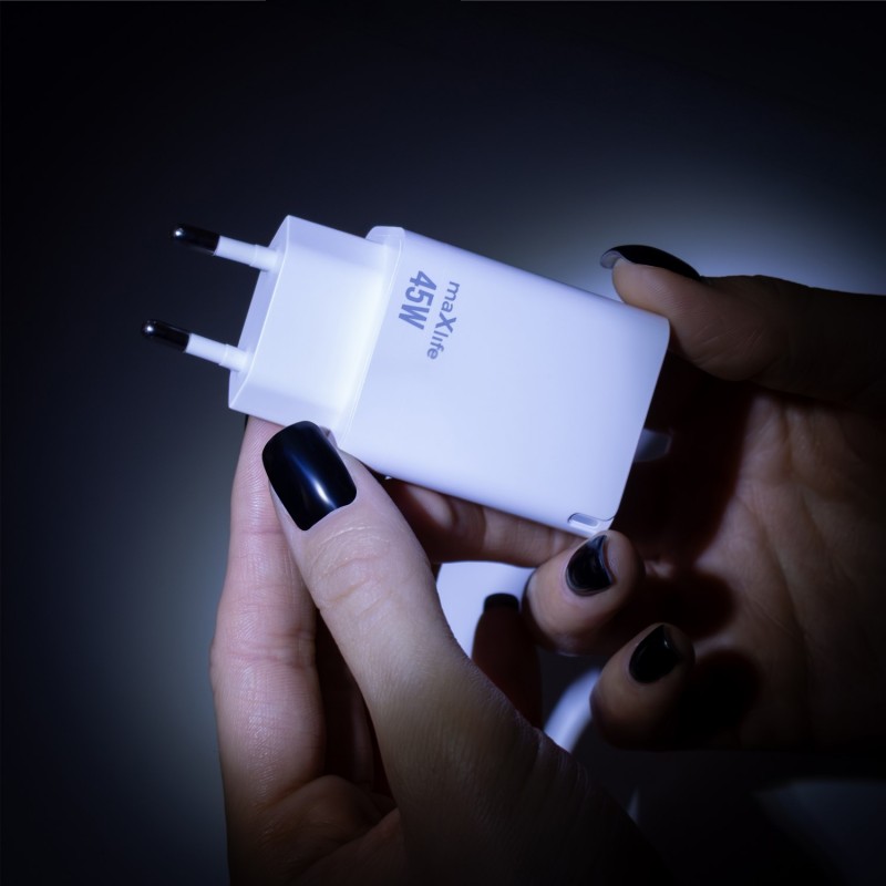 Maxlife GaN PD QC стенно зарядно MXTC-09-45AC 1x USB-C 1x USB 45W бяло