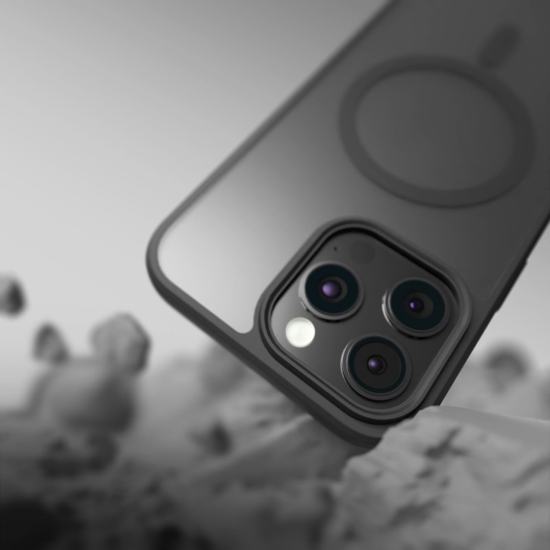Калъф Etteri Matt Mag за iPhone 17, черен