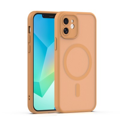 Калъф Mag Matt за iPhone 12 6.1" кафява защита за камера