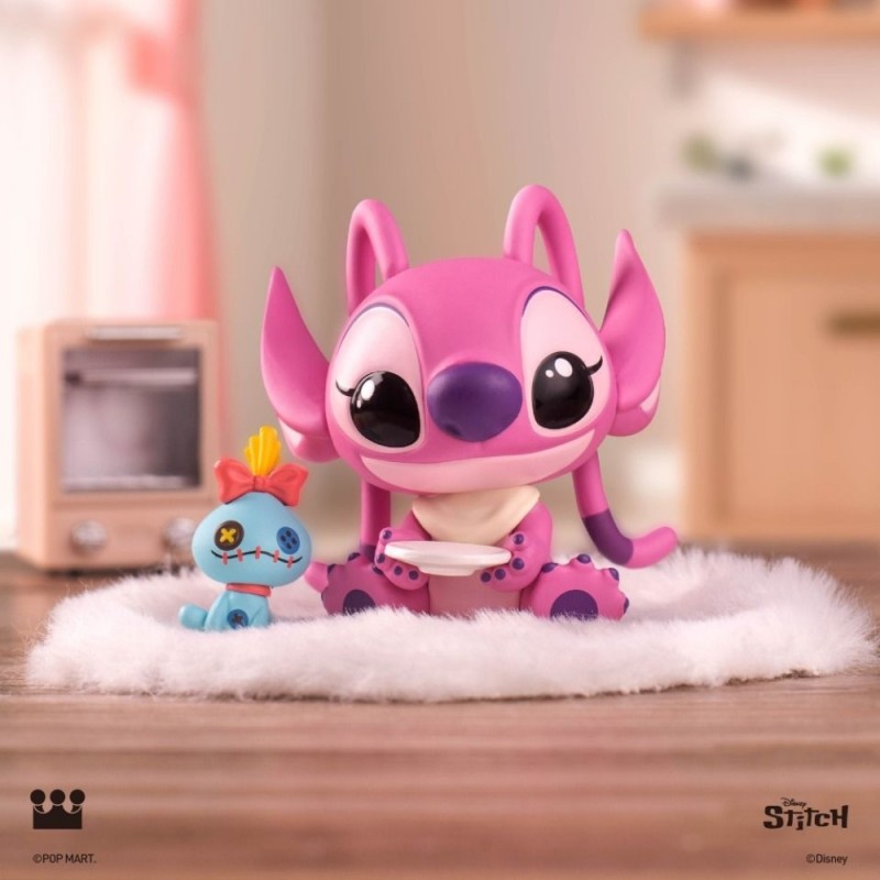 Фигурка изненада PopMart - Disney Stitch on a Date Series, Blind Box