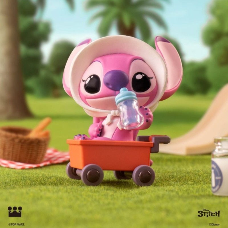 Фигурка изненада PopMart - Disney Stitch on a Date Series, Blind Box