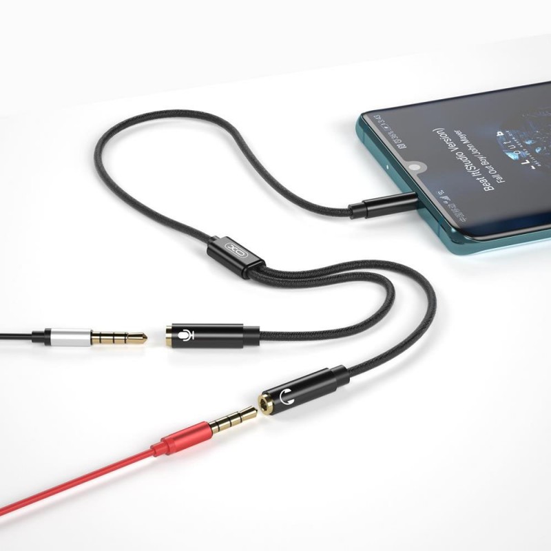 Кабел AUX XO NB-R197 2 в 1 splitter microphone/ 3.5 жак, Черен
