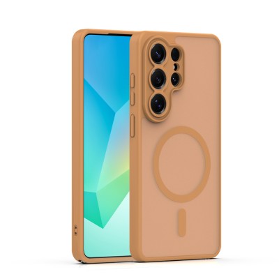 Кейс Mag Matt с отвори за камерите за Samsung Galaxy S26 Ultra светлокафяв