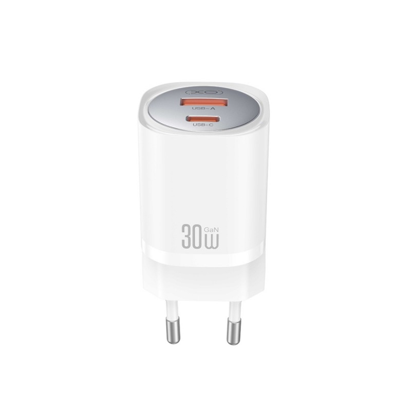 Мрежово зарядно устройство комплект XO CE21 PD 30W 1x Type C 1x USB + Type C - Lightning кабел, Бяло