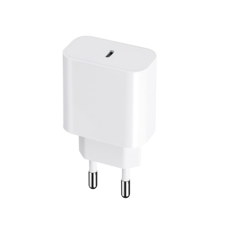 Мрежово зарядно устройство преходник адаптер Maxlife MXTC-06 PD QC, 20W, 220V, с Type C изход, Бял